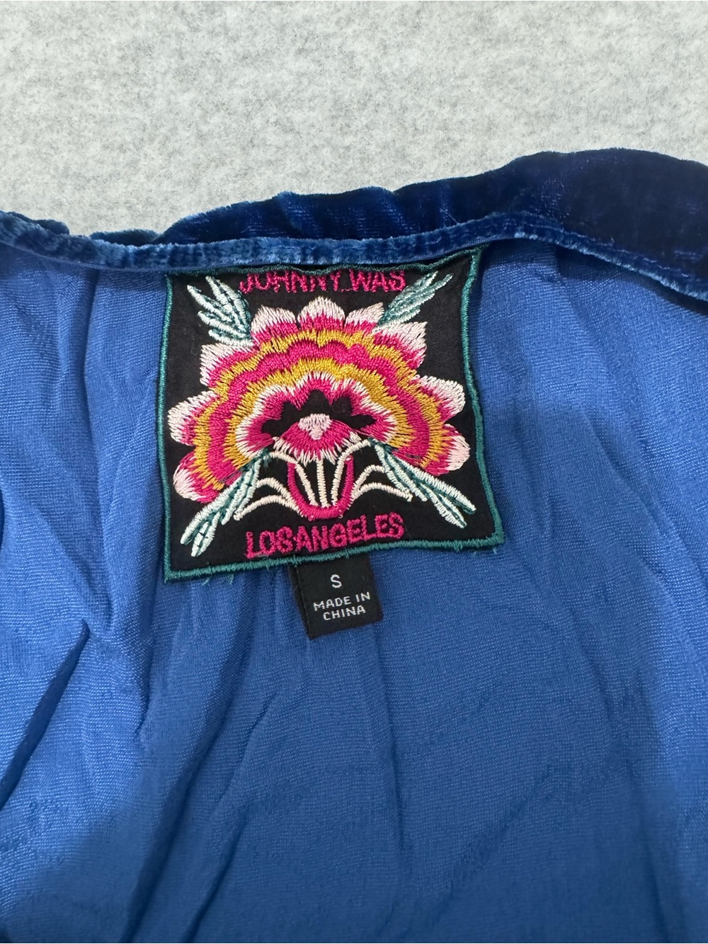 Johnny Was Navy Velvet Embroidered Floral & Bird Tunic Bohemian Women Size Sm - Picture 8 of 9